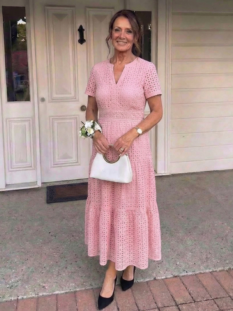 Odelisse | Short Sleeve Eyelet Tiered Midi Dress