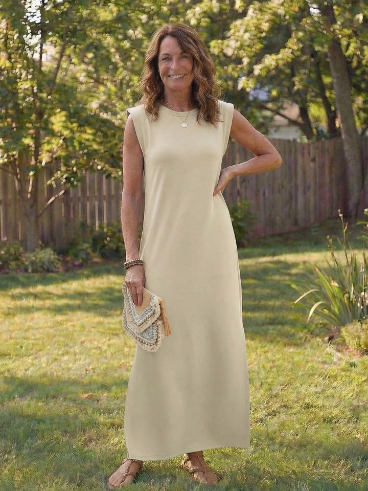 Zorina | Sleeveless Pocket Side Slit Midi Dress