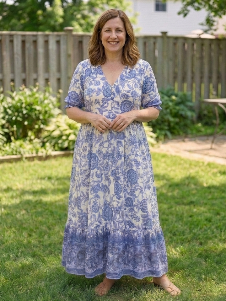 Calandra | Short Sleeve V Neck Floral Midi Dress